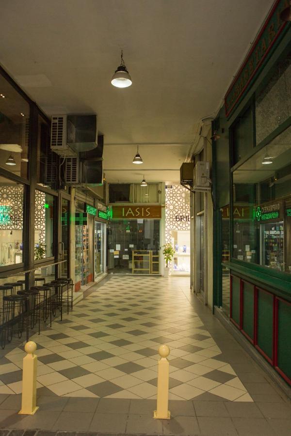 Ermou 18 Mosaics Boutique Aprtm In Parliament Square Apartman Athén Kültér fotó